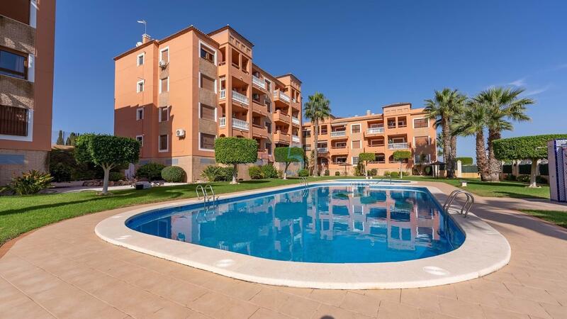 Appartement Te koop in Orihuela, Alicante