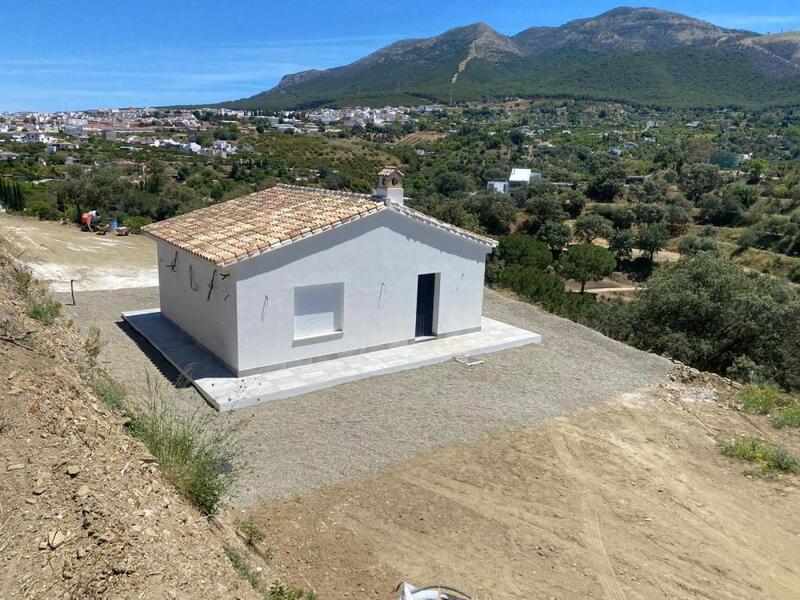 Villa para alquiler a largo plazo en Alhaurin el Grande, Málaga