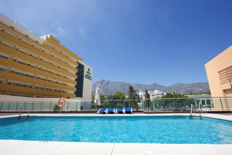 Apartamento en venta en Marbella, Málaga