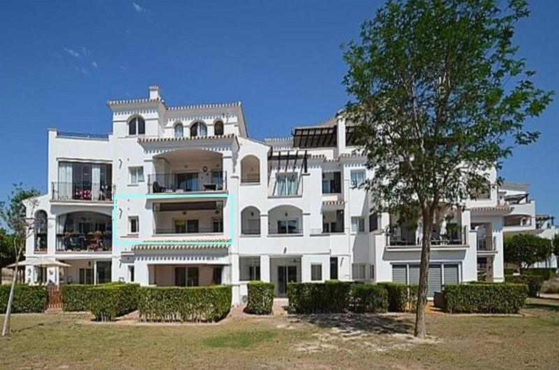 2 bedroom Apartment in Hacienda Riquelme Golf