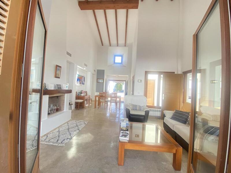 3 Cuarto Villa en venta