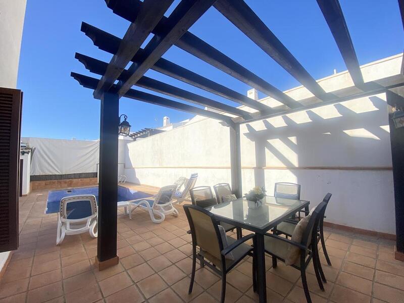 3 Cuarto Villa en venta