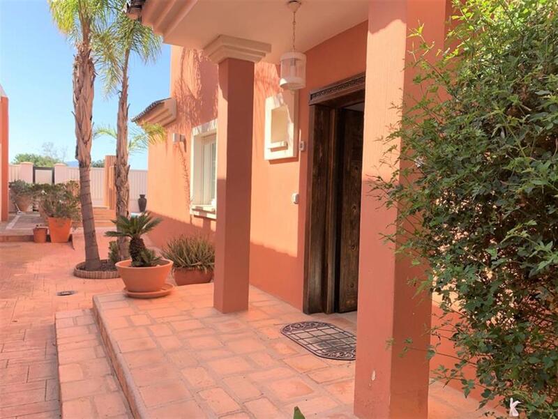 5 Cuarto Villa en venta