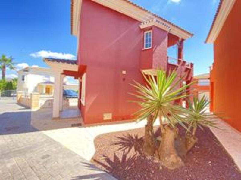 2 Cuarto Villa en venta