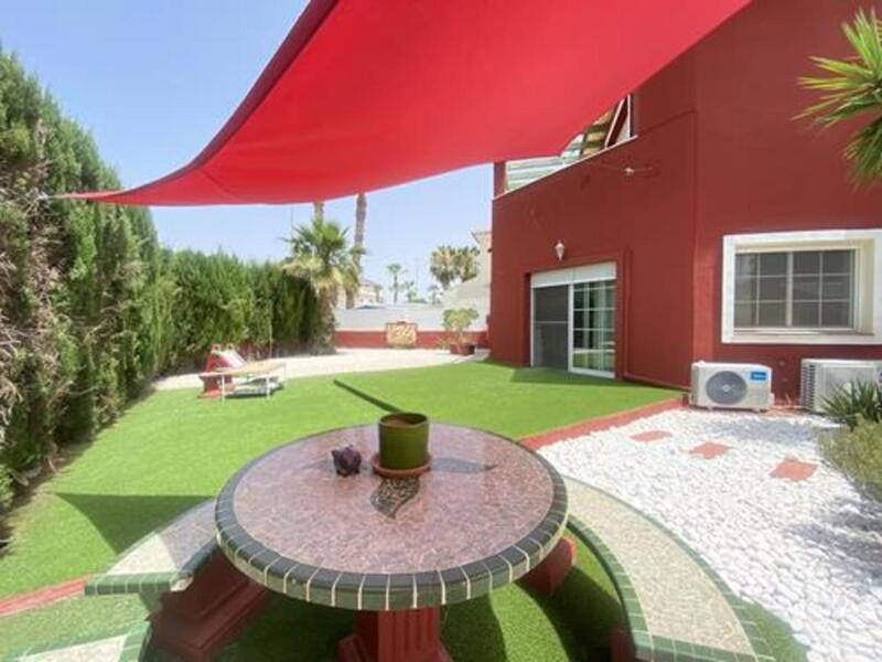 2 bedroom Villa for sale