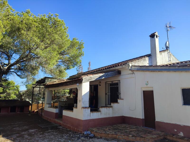 4 Cuarto Villa en venta