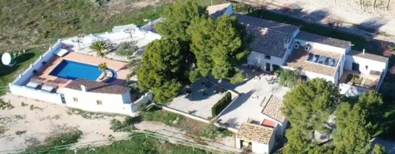 Villa for sale in Caravaca de la Cruz, Murcia