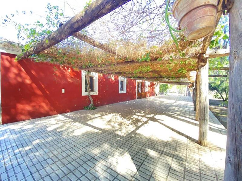 4 Cuarto Casa de Campo en venta