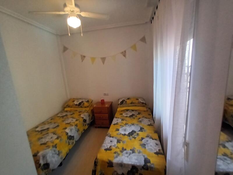 2 Schlafzimmer Landhaus zu verkaufen