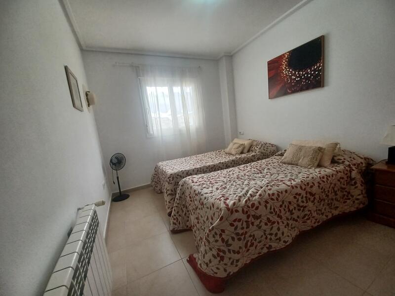 2 slaapkamer Appartement Te koop