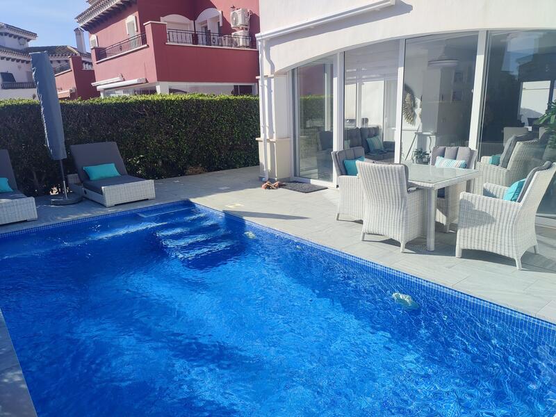 Villa for sale in Mar Menor Golf Resort, Murcia