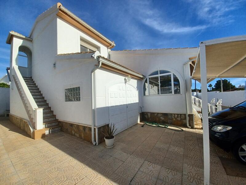 3 Cuarto Villa en venta