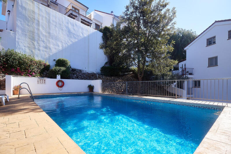 Villa for sale in Fuengirola, Málaga