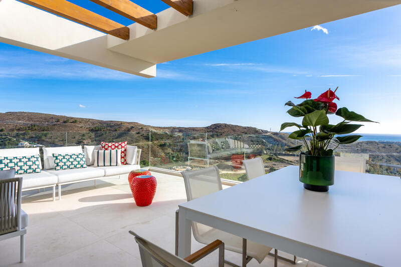 Apartment for sale in Benahavis, Málaga