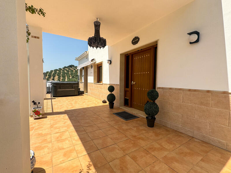 4 Cuarto Villa en venta