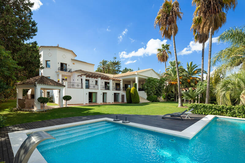 Villa à vendre dans Marbella, Málaga