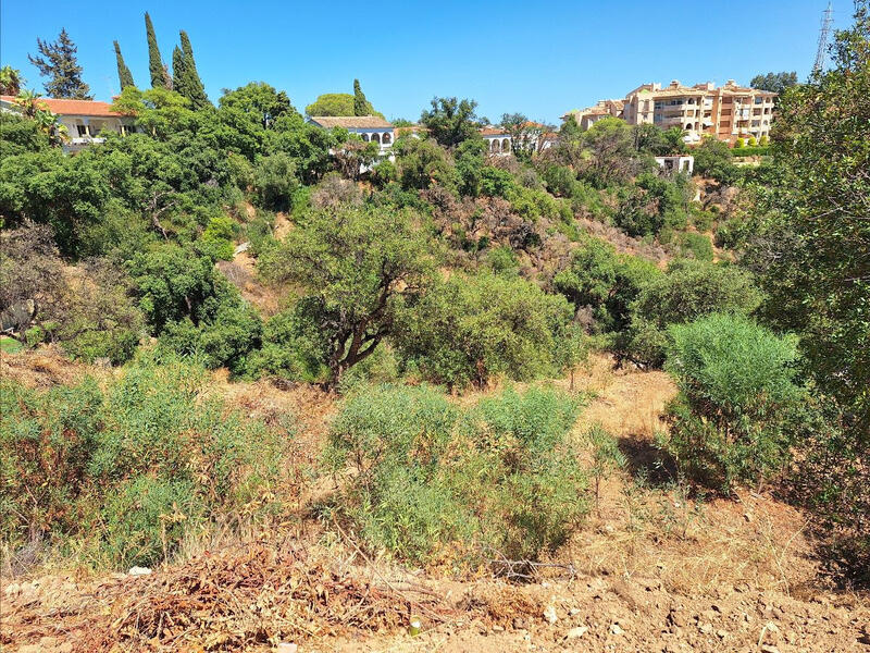 Land for sale in Marbella, Málaga