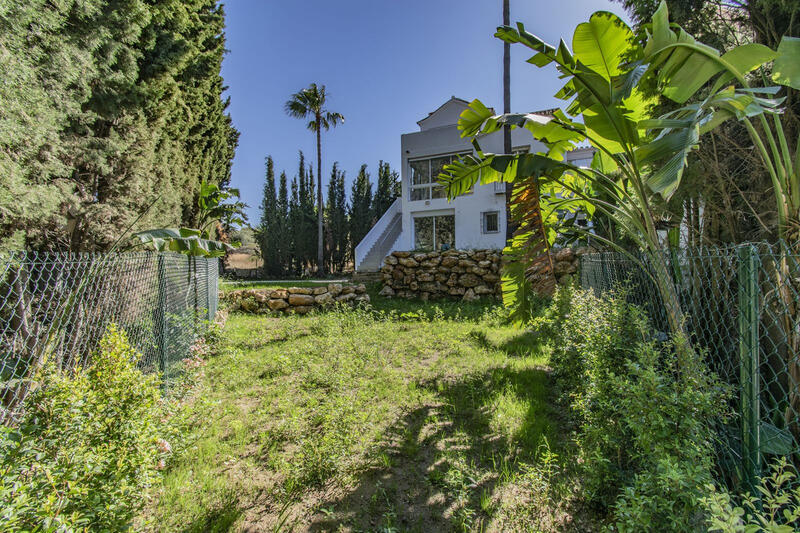 4 Schlafzimmer Landhaus zu verkaufen