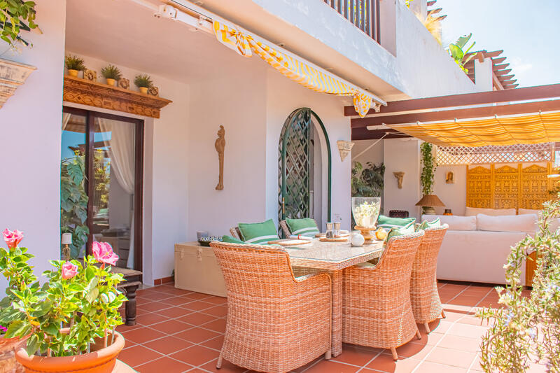 Apartment for sale in Marbella, Málaga