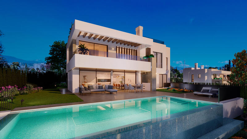 Villa for sale in Estepona, Málaga