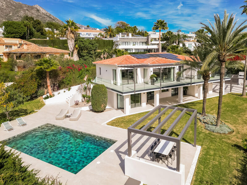 Villa en venta en Marbella, Málaga