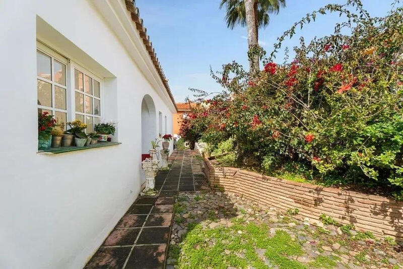 3 Cuarto Villa en venta