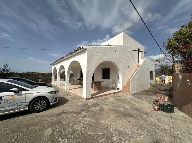 4 Cuarto Villa en venta