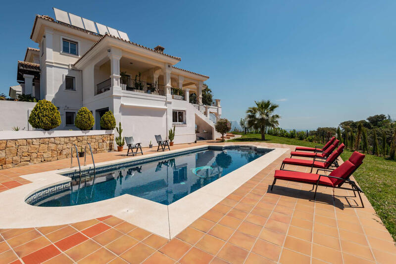 5 bedroom Villa for sale