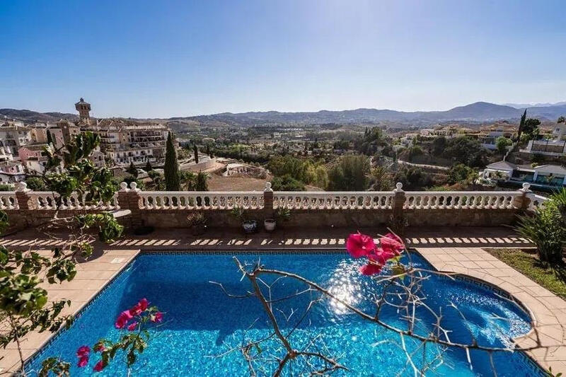 Country House for sale in Mijas Costa, Málaga