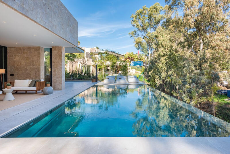 Villa til salg i Marbella, Málaga