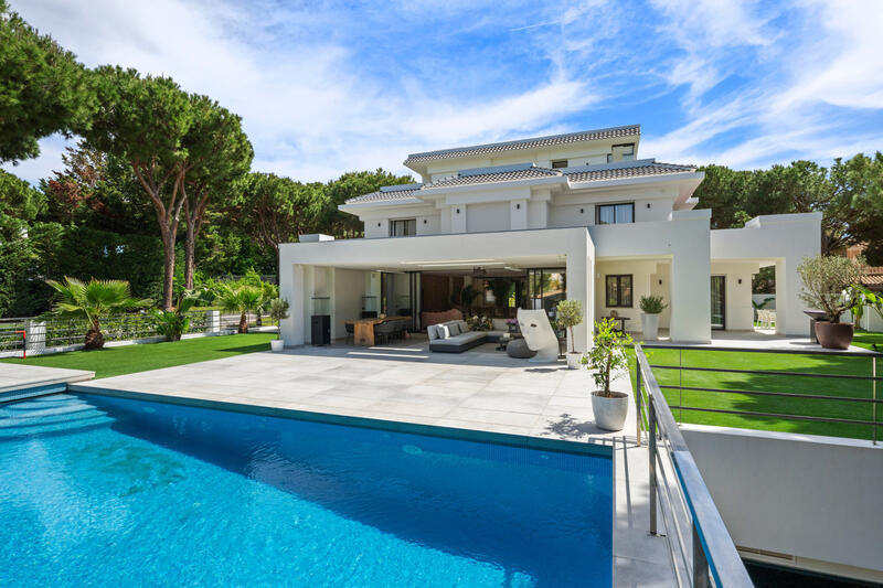 Villa à vendre dans Marbella, Málaga