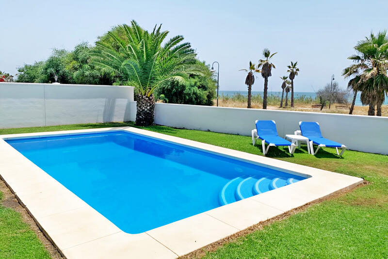 Villa à vendre dans Estepona, Málaga