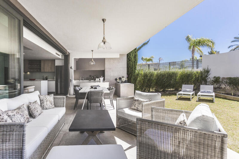 Apartment for sale in Estepona, Málaga