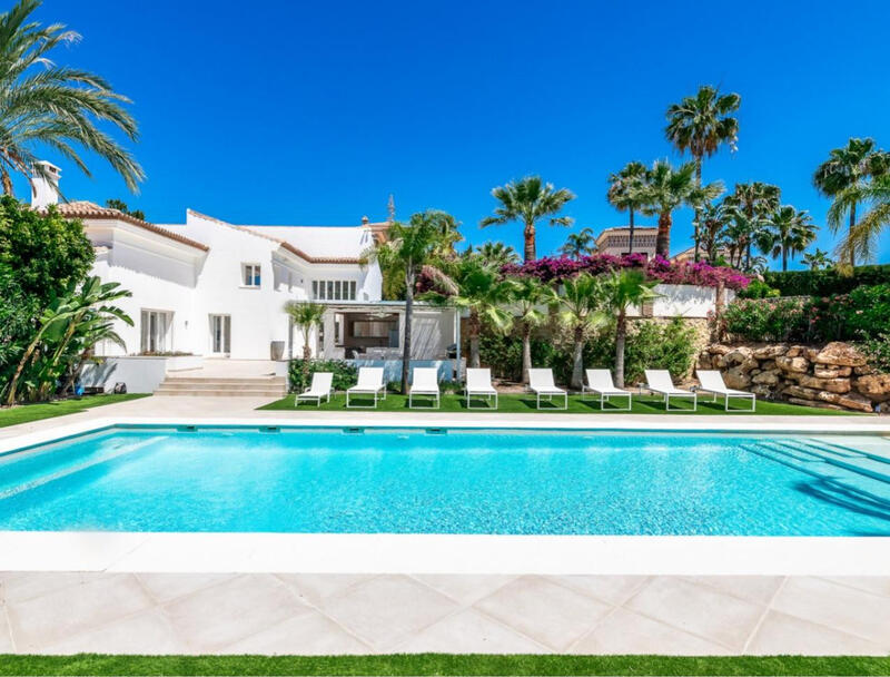 Villa à vendre dans Marbella, Málaga