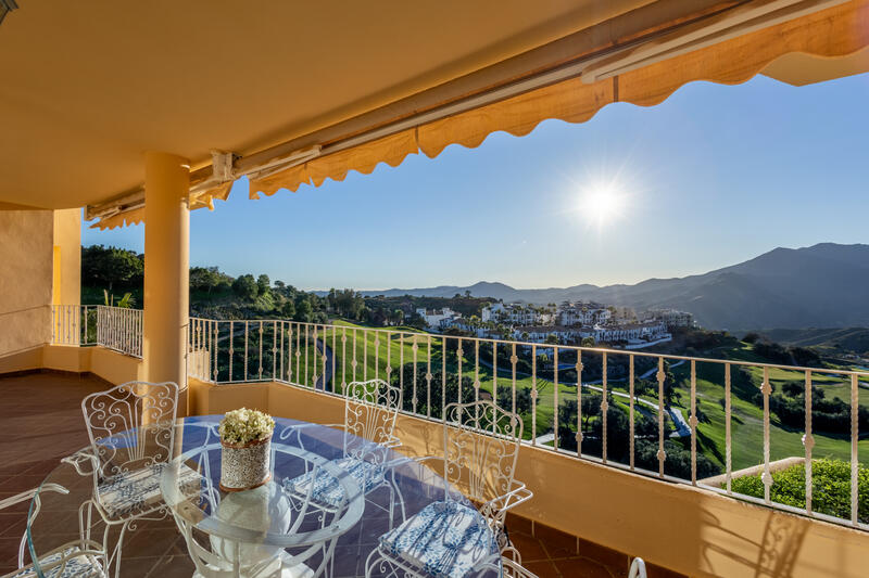 Apartment for sale in Alhaurin el Grande, Málaga