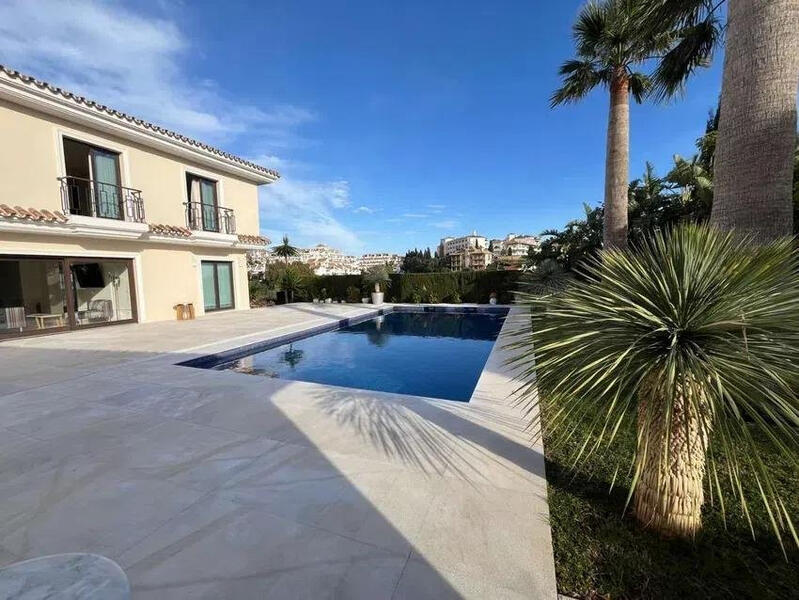 Villa à vendre dans Mijas Costa, Málaga