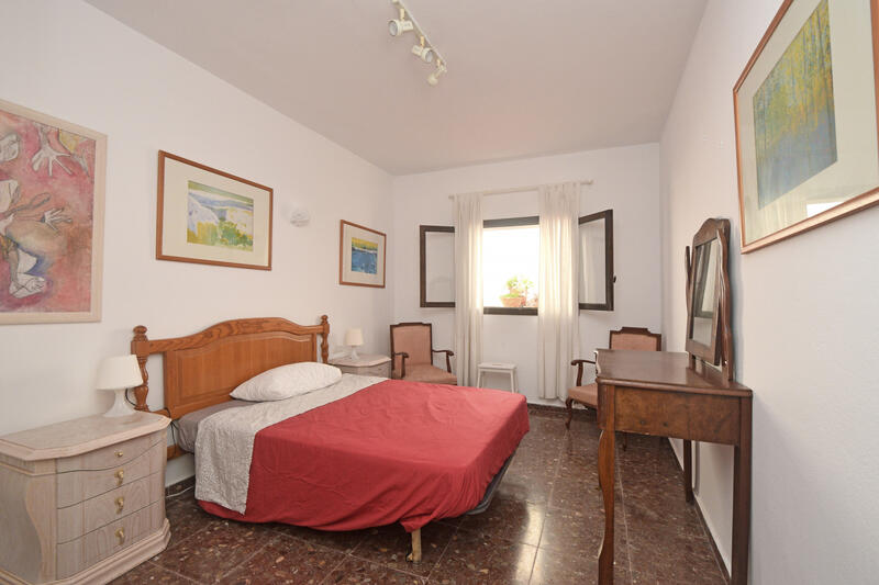 4 Schlafzimmer Stadthaus zu verkaufen