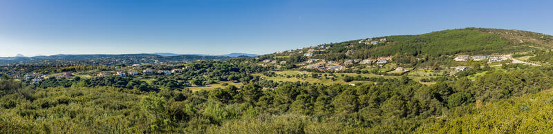 Landa till salu i Sotogrande, Cádiz