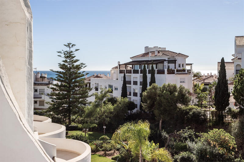 Duplex for sale in Mijas Costa, Málaga