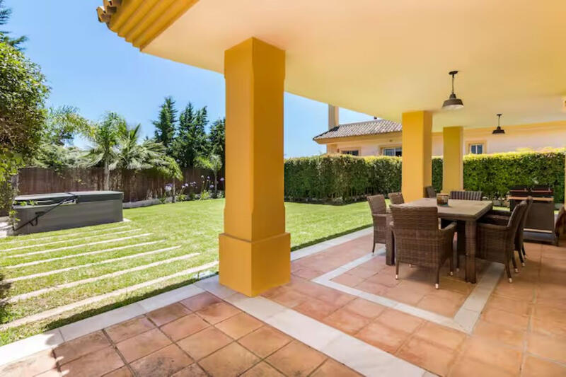 4 bedroom Villa for sale