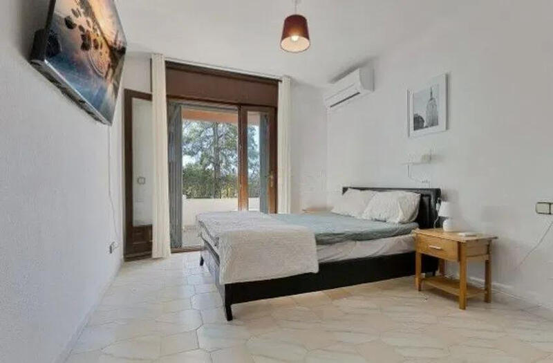 3 Schlafzimmer Landhaus zu verkaufen