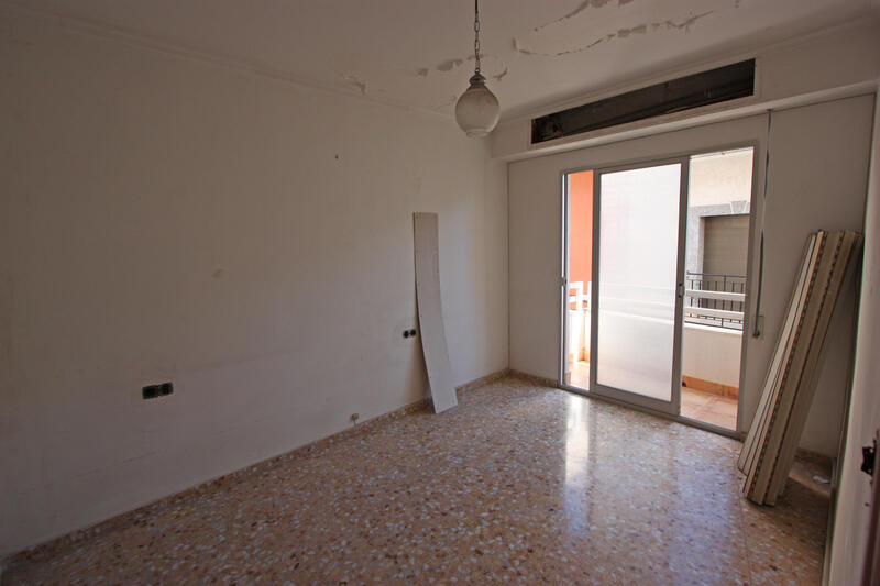 Apartamento en venta en Pego, Alicante