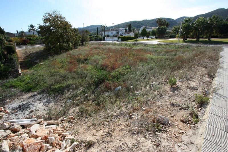 Jord til salg i Pedreguer, Alicante