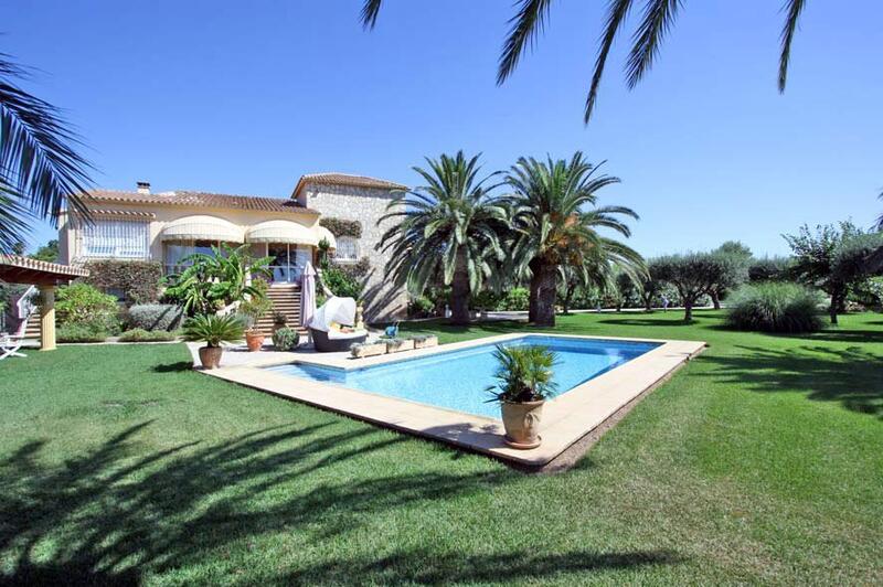 Villa till salu i Denia, Alicante