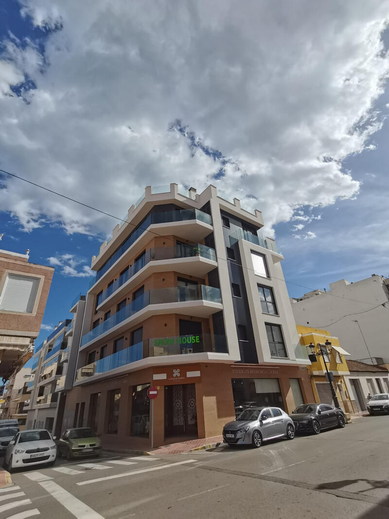 Lejlighed til salg i Guardamar del Segura, Alicante