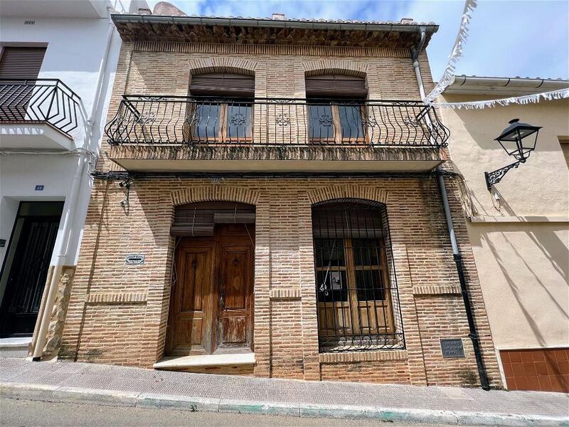 Maison de Ville à vendre dans Orba, Alicante