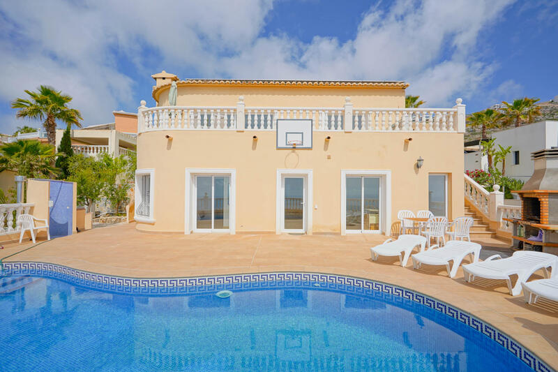 Villa en venta en Benitachell, Alicante