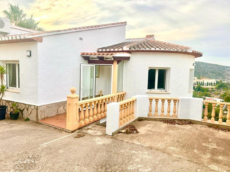 3 bedroom Villa for sale