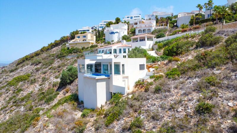 Villa à vendre dans Benitachell, Alicante