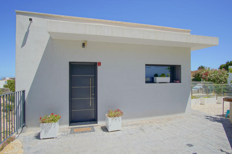 4 Cuarto Villa en venta